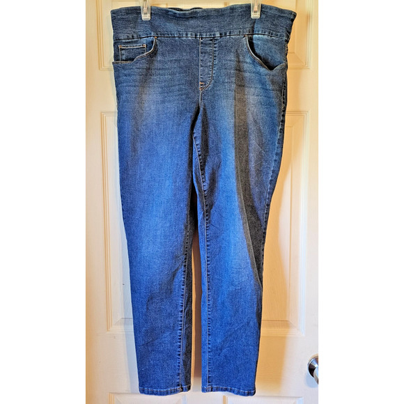 Bandolino Theadora Skinny Jeans Pull On Women’s Size 14 Stretch Denim Slimming - Picture 1 of 11